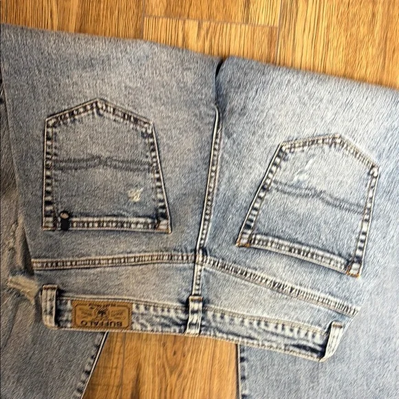 Buffalo David Bitton Light Wash Denim Jeans - Picture 6 of 6